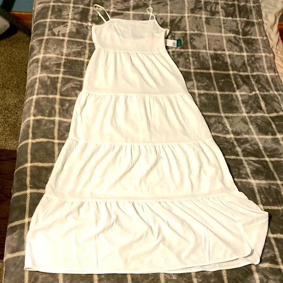 H&M Conscious floor white maxi dress spaghetti straps XXS